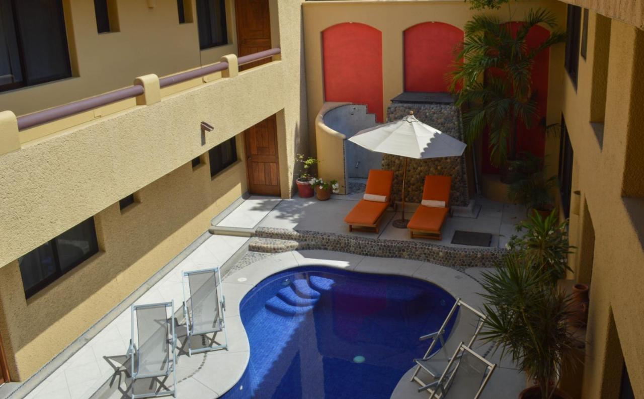Casa Celeste Hotel Сиуатанехо Экстерьер фото